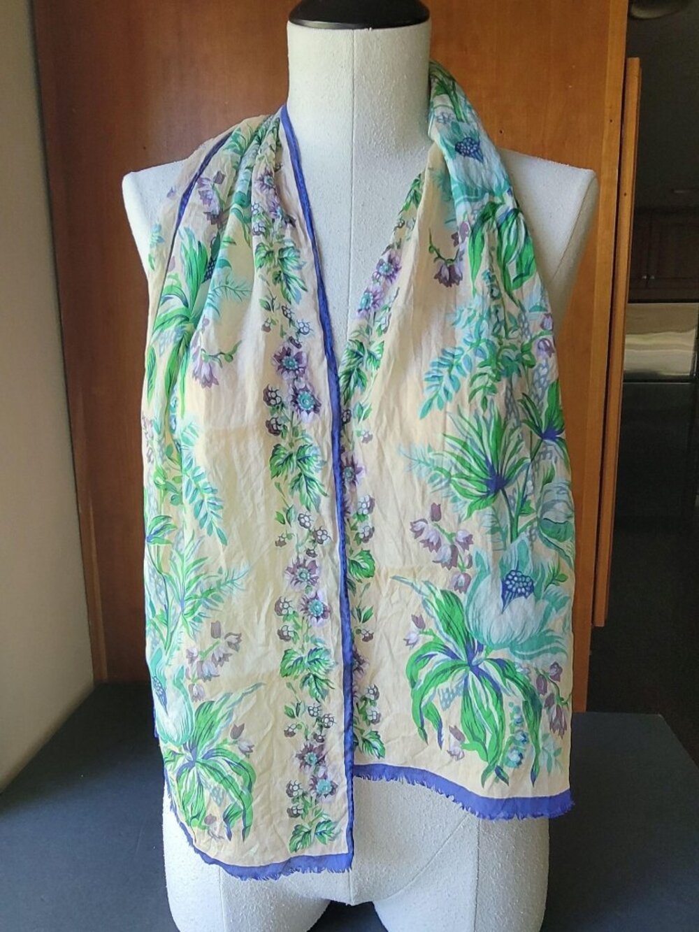 Vintage Floral Scarf Lightweight Rectangular Botanical Print Wrap, Yellow Beige
